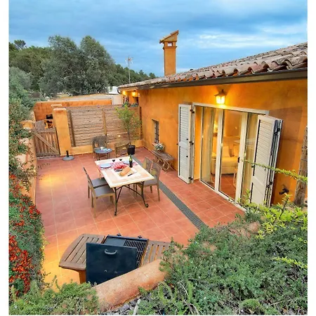 Pitu Ferriol Casa rural Mont-ras (Montrás)